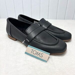 TOMS Leather Upper Women's Black Leather Casual Loafers  Size 8 NEW